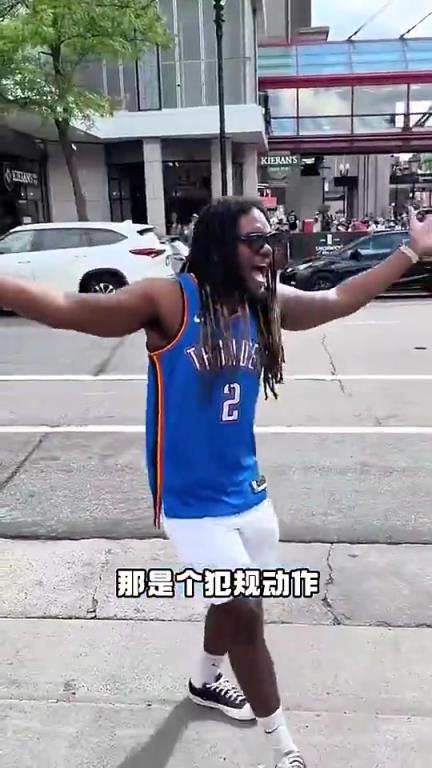 數(shù)據(jù)很炸+帶隊總決賽！但亞歷山大似乎非常不受美國球迷待見啊